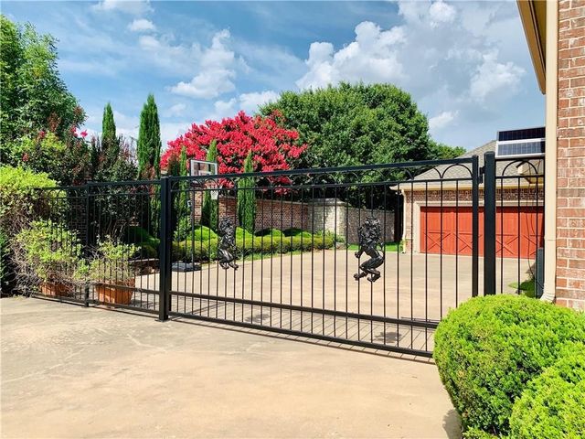 3224 Silver Creek Drive, Plano, TX 75093