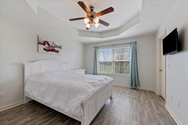 112 Beaver Creek Dr, Portland, TN 37148