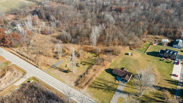 23901 Sumpter Road, Belleville, MI 48111