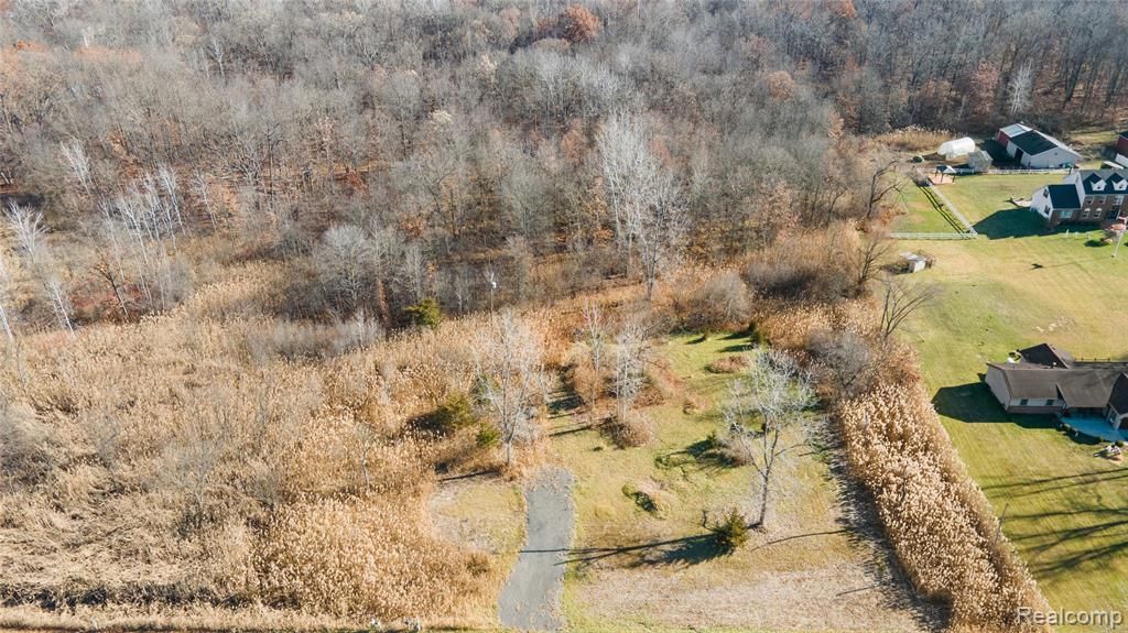 23901 Sumpter Road, Belleville, MI 48111