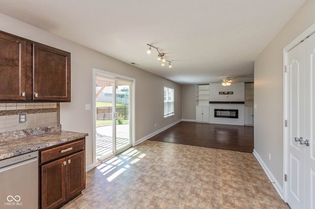 1117 Foxtail Drive, Franklin, IN 46131