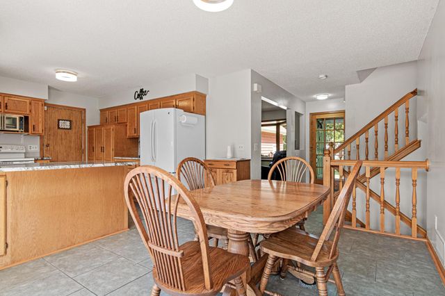 10121 Kahler Avenue NE, Otsego, MN 55362
