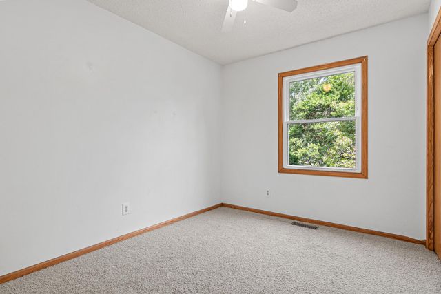 10121 Kahler Avenue NE, Otsego, MN 55362