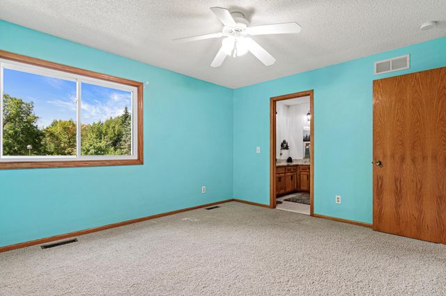 10121 Kahler Avenue NE, Otsego, MN 55362
