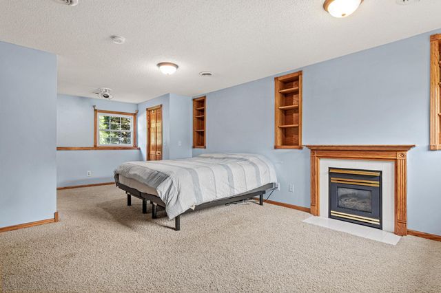 10121 Kahler Avenue NE, Otsego, MN 55362