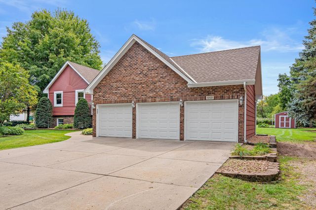 10121 Kahler Avenue NE, Otsego, MN 55362