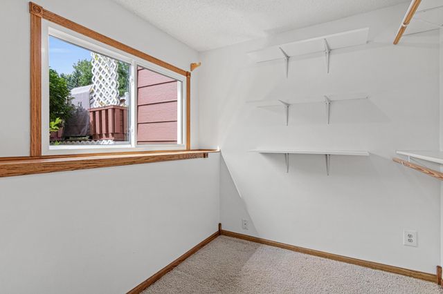 10121 Kahler Avenue NE, Otsego, MN 55362
