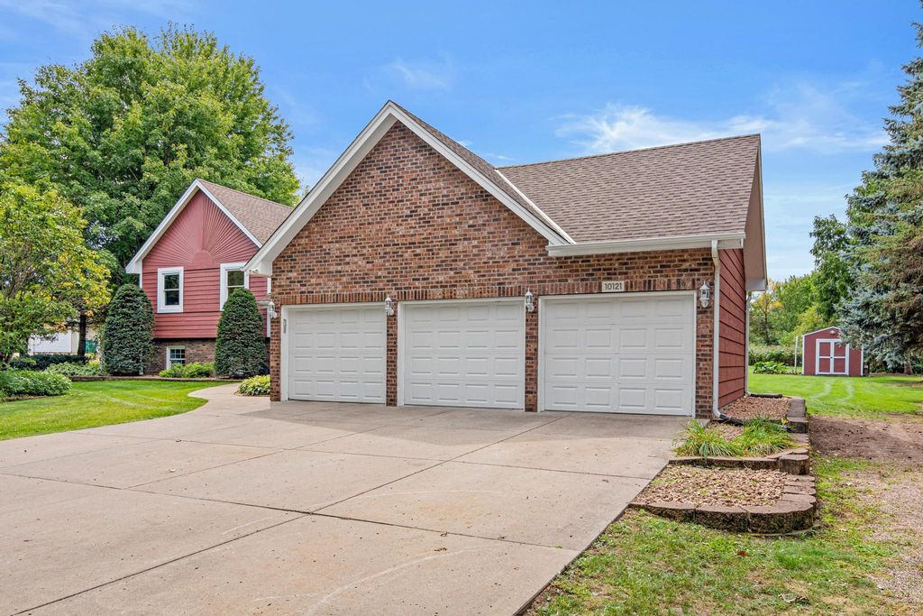 10121 Kahler Avenue NE, Otsego, MN 55362 — photo 3