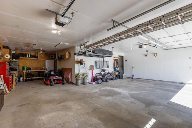 1245 WEATHERWOOD DRIVE, Neenah, WI 54956