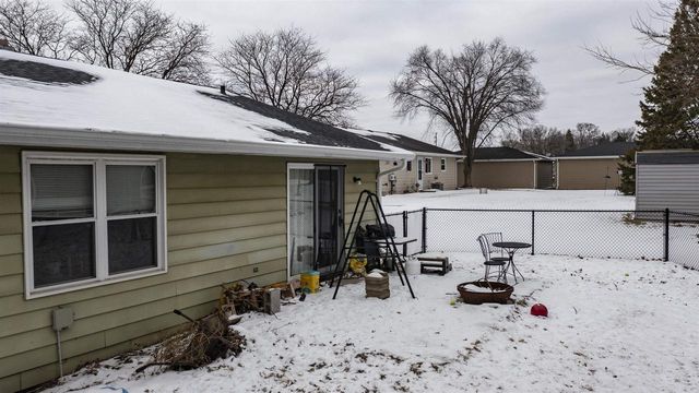 1000 MILLER LANE, Kaukauna, WI 54130