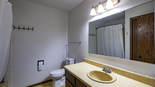 1000 MILLER LANE, Kaukauna, WI 54130