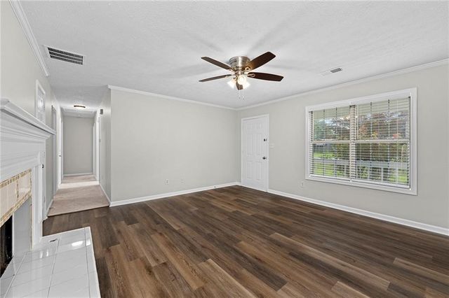 24 Green Acre Lane, Cartersville, GA 30121