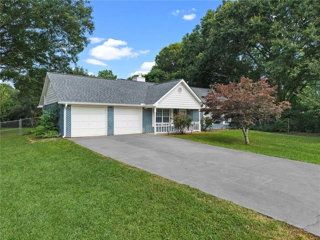 24 Green Acre Lane, Cartersville, GA 30121