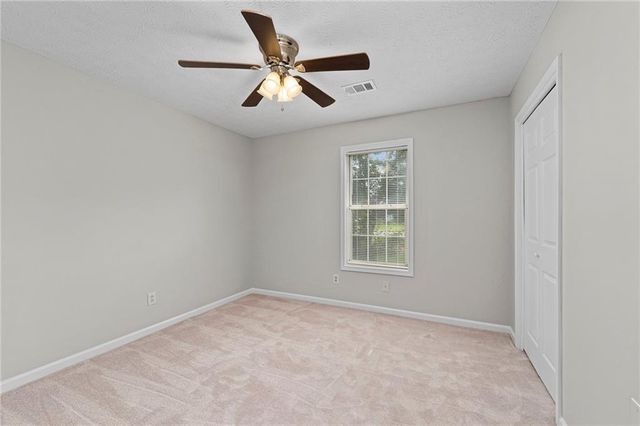 24 Green Acre Lane, Cartersville, GA 30121