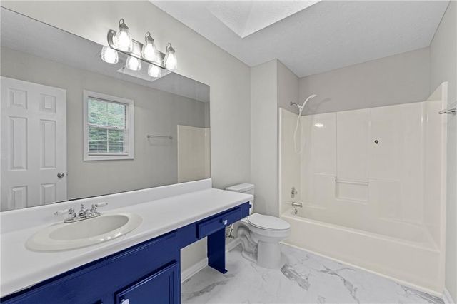 24 Green Acre Lane, Cartersville, GA 30121