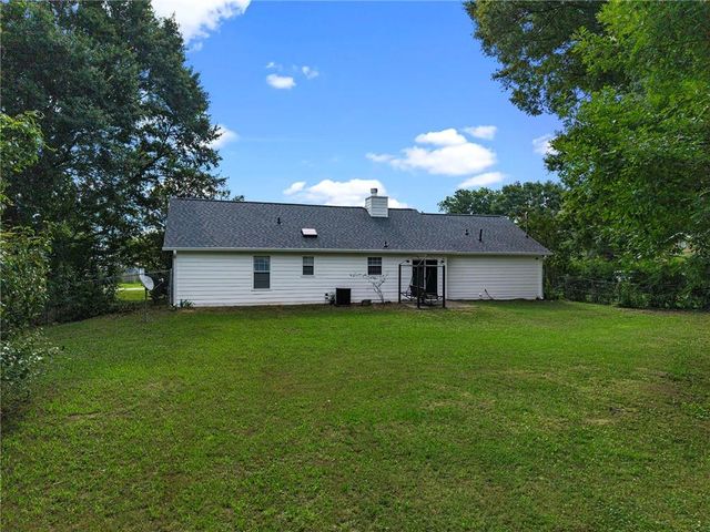 24 Green Acre Lane, Cartersville, GA 30121