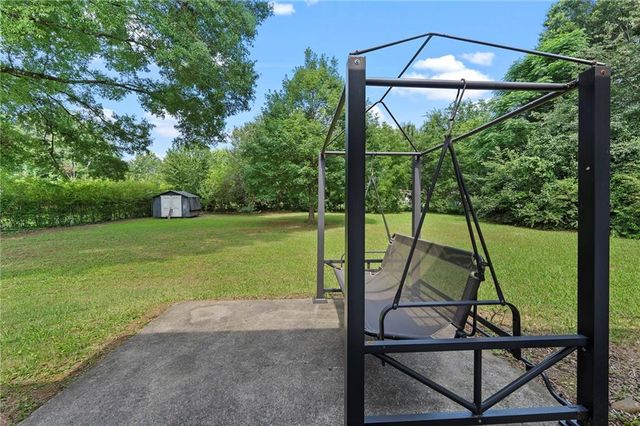 24 Green Acre Lane, Cartersville, GA 30121