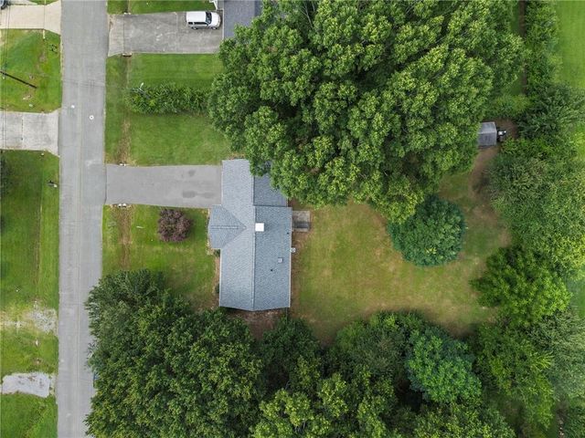 24 Green Acre Lane, Cartersville, GA 30121