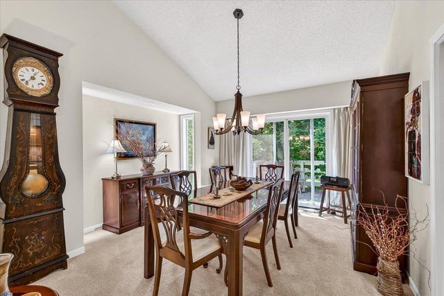 15 Oak Creek Trail, Madison, WI 53717