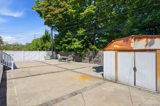 156 Lea Ann Terrace, Wantagh, NY 11793
