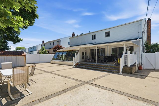 156 Lea Ann Terrace, Wantagh, NY 11793