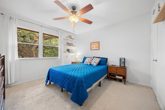 9100 Mountain Ridge DR 5C, Austin, TX 78759