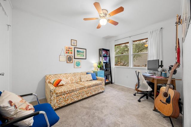 9100 Mountain Ridge DR 5C, Austin, TX 78759