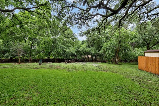 9100 Mountain Ridge DR 5C, Austin, TX 78759