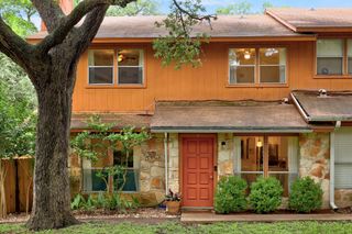 9100 Mountain Ridge DR 5C, Austin, TX 78759