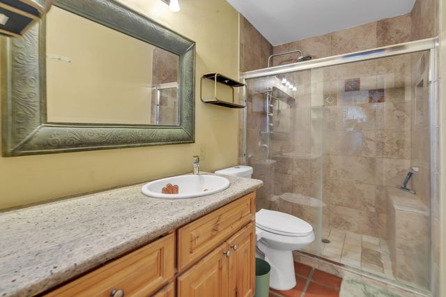 712 Tranquilino Court NE, Albuquerque, NM 87102