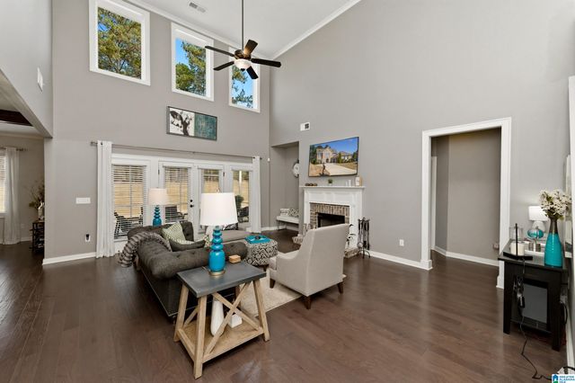 417 GLEN IRIS CIRCLE, Pelham, AL 35124