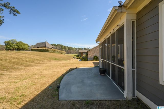 417 GLEN IRIS CIRCLE, Pelham, AL 35124