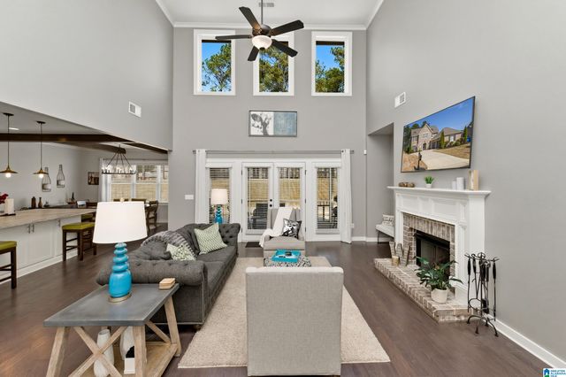 417 GLEN IRIS CIRCLE, Pelham, AL 35124