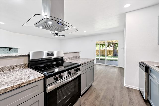524 Woodcrest Way, Forney, TX 75126