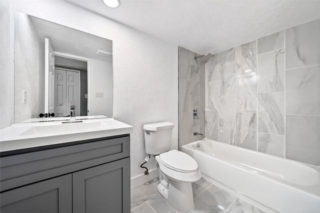 524 Woodcrest Way, Forney, TX 75126