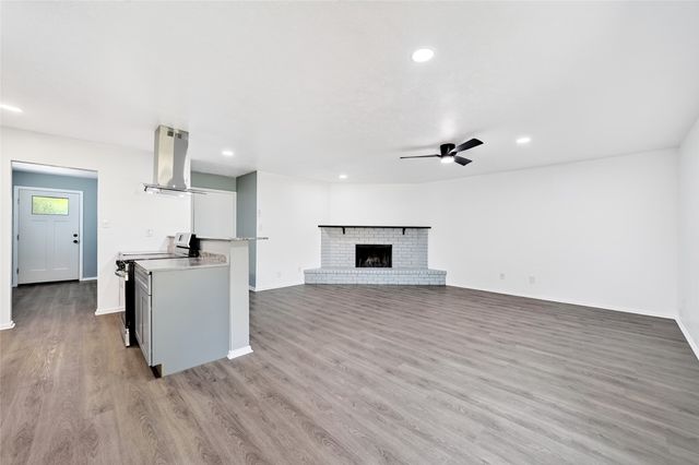 524 Woodcrest Way, Forney, TX 75126