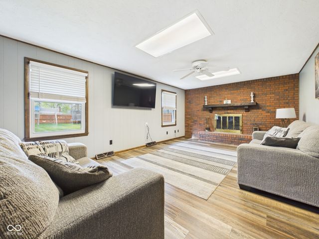 3927 Colbrook Road, Anderson, IN 46012