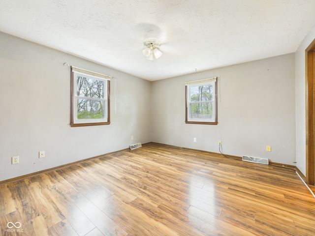 3927 Colbrook Road, Anderson, IN 46012