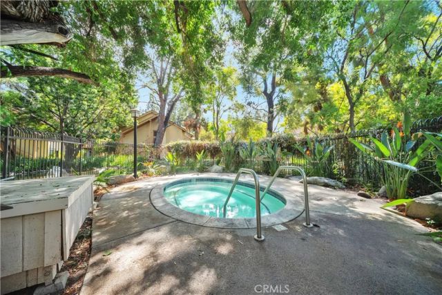 7101 Farralone Avenue 142, Canoga Park, CA 91303