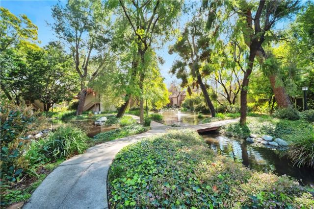 7101 Farralone Avenue 142, Canoga Park, CA 91303