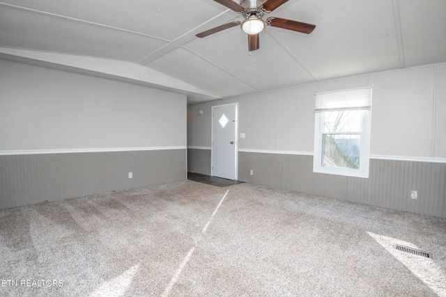 350 Kagley Drive, Lenoir City, TN 37772