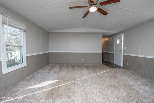 350 Kagley Drive, Lenoir City, TN 37772