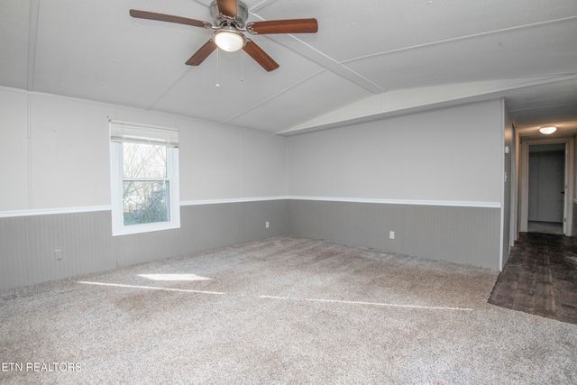 350 Kagley Drive, Lenoir City, TN 37772