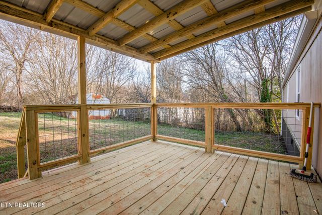 350 Kagley Drive, Lenoir City, TN 37772