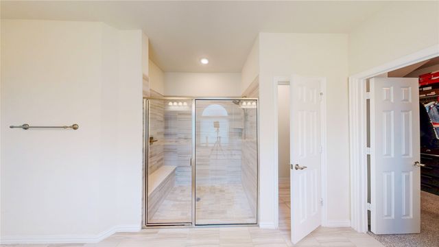 104 Balsam Drive, Red Oak, TX 75154