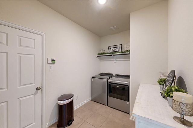 104 Balsam Drive, Red Oak, TX 75154