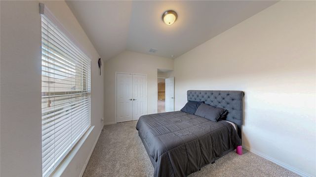 104 Balsam Drive, Red Oak, TX 75154