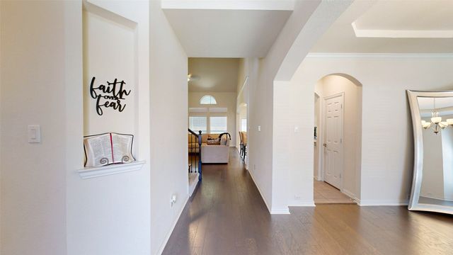 104 Balsam Drive, Red Oak, TX 75154