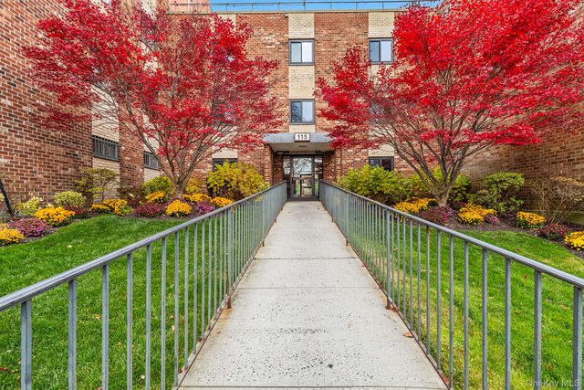 115 Dehaven Drive 114, Yonkers, NY 10703