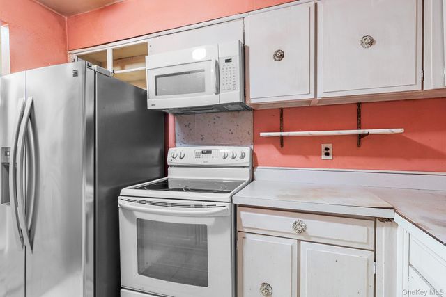 115 Dehaven Drive 114, Yonkers, NY 10703